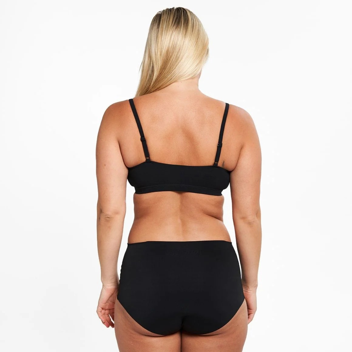 High-Rise Full Brief - Seamless Ultrasmooth 2.0 - Black - Image 4